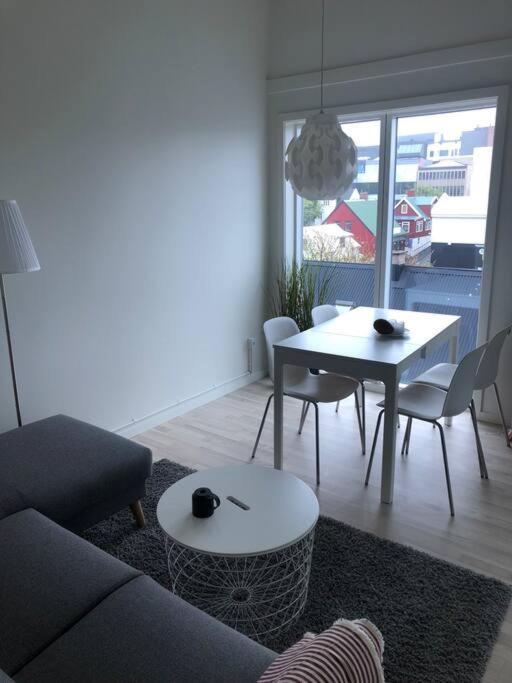 Ruba Apartments - Downtown - Marina - Old Town - Tórshavn Exteriör bild
